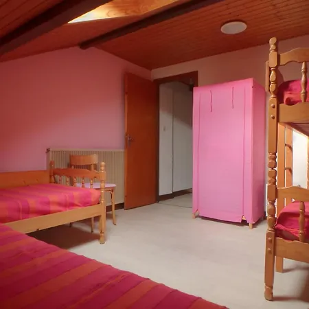 Les Logettes Dans Ancienne Ferme Renovee Appartement Les Rousses