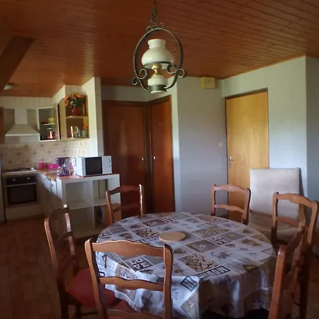 Appartement Les Logettes Dans Ancienne Ferme Renovee Les Rousses