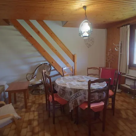 Appartement Les Logettes Dans Ancienne Ferme Renovee